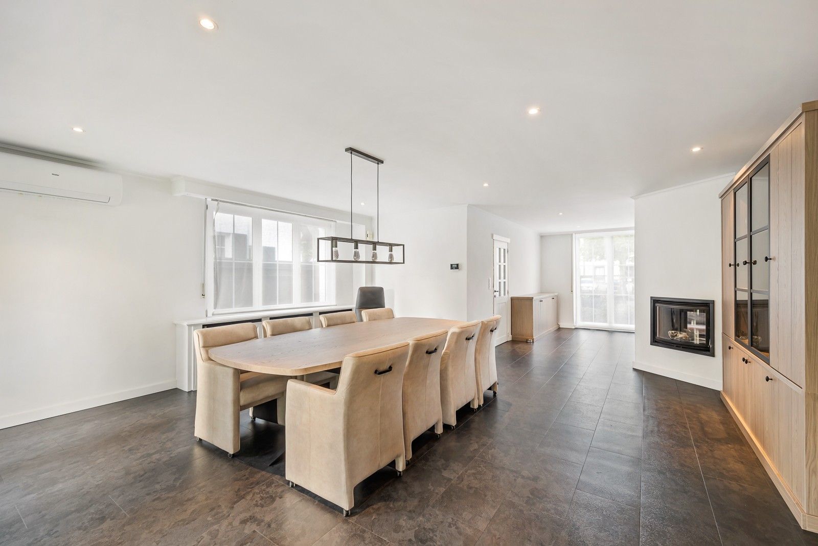 Charmewoning in geliefde straat in Brasschaat foto 5