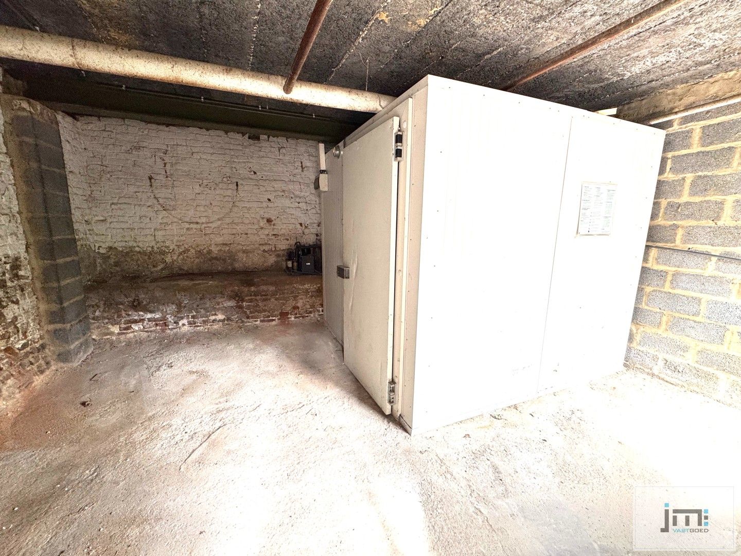 Twee gekoppelde woningen met tal van mogelijkheden in het landelijke Voort foto 16