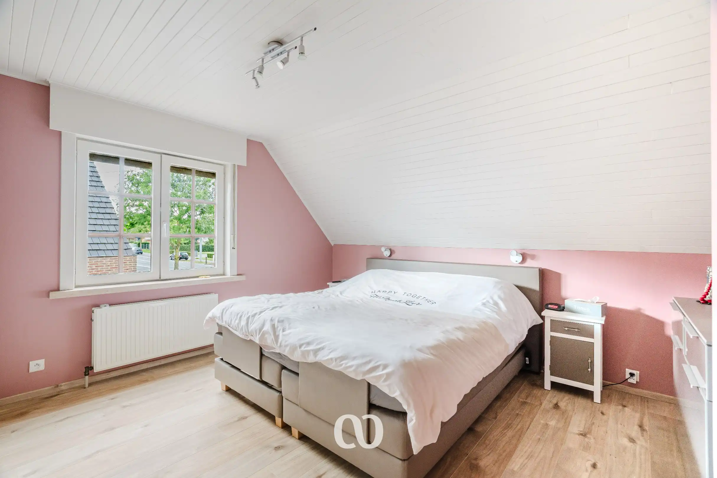 Prachtig onderhouden gezinswoning met 4 slaapkamers foto 9