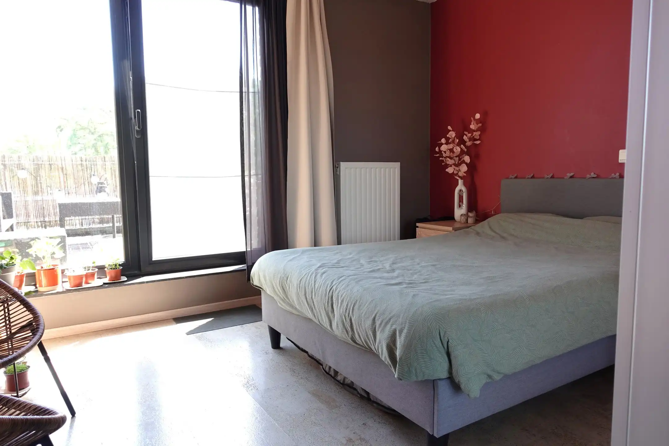 Instapklaar 1- slpk app met ruim terras in centrum Gierle foto 8