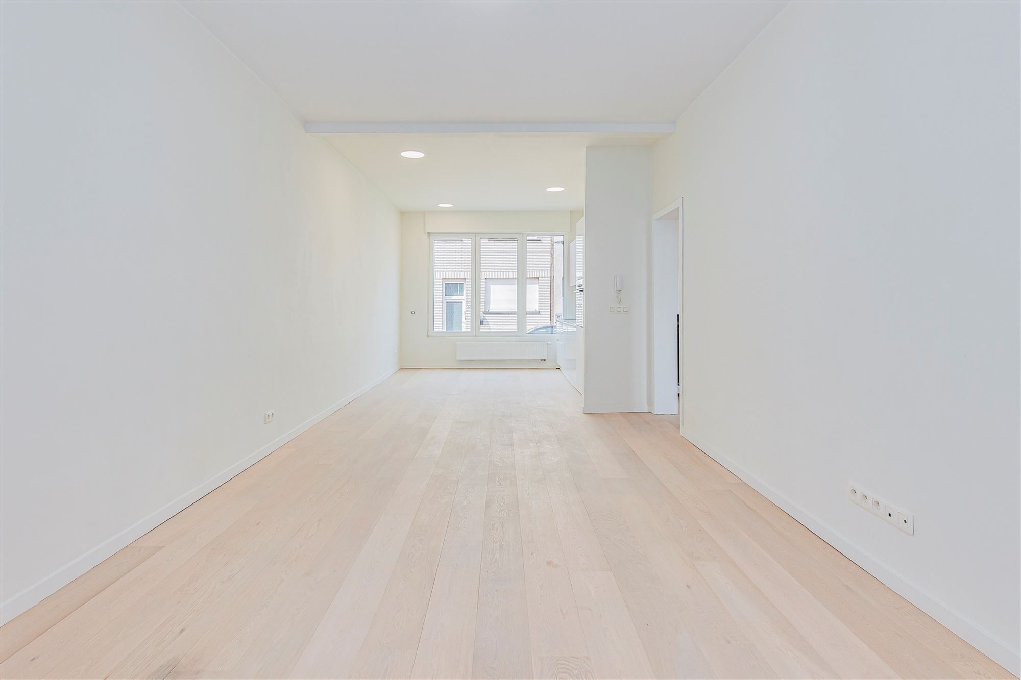 Gelijkvloers duplexappt met 3 slk + tuin foto 11