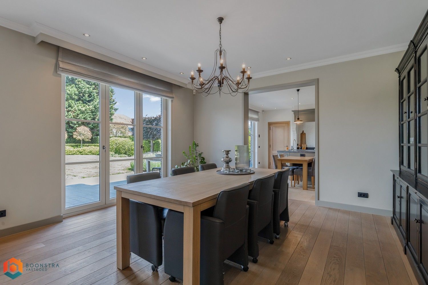 Exclusieve villa met 3 slpkrs op ruim perceel te Putte foto 7