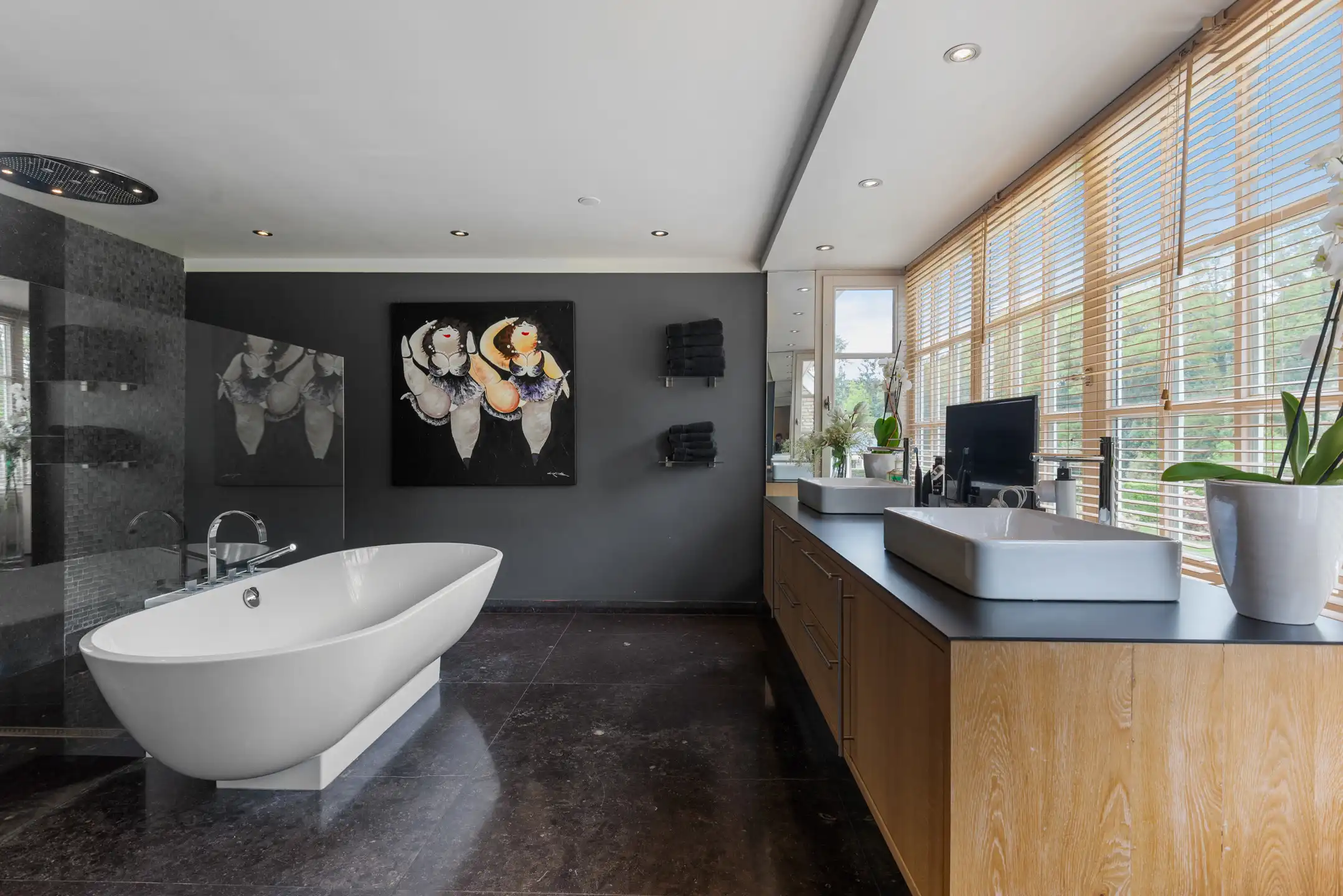 Exclusieve villa met zwembad op een perceel van 6.420 m² foto 26