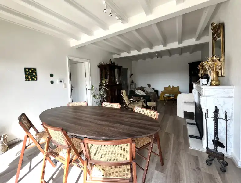 Ruim en karaktervol app. met 2 slaapkamers en garage foto 13