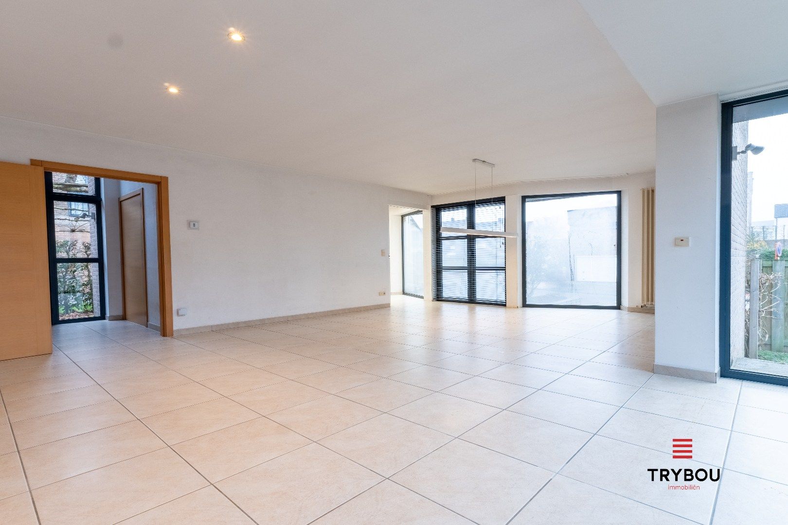 Karaktervolle gezinswoning met 4 slaapkamers op toplocatie foto 4