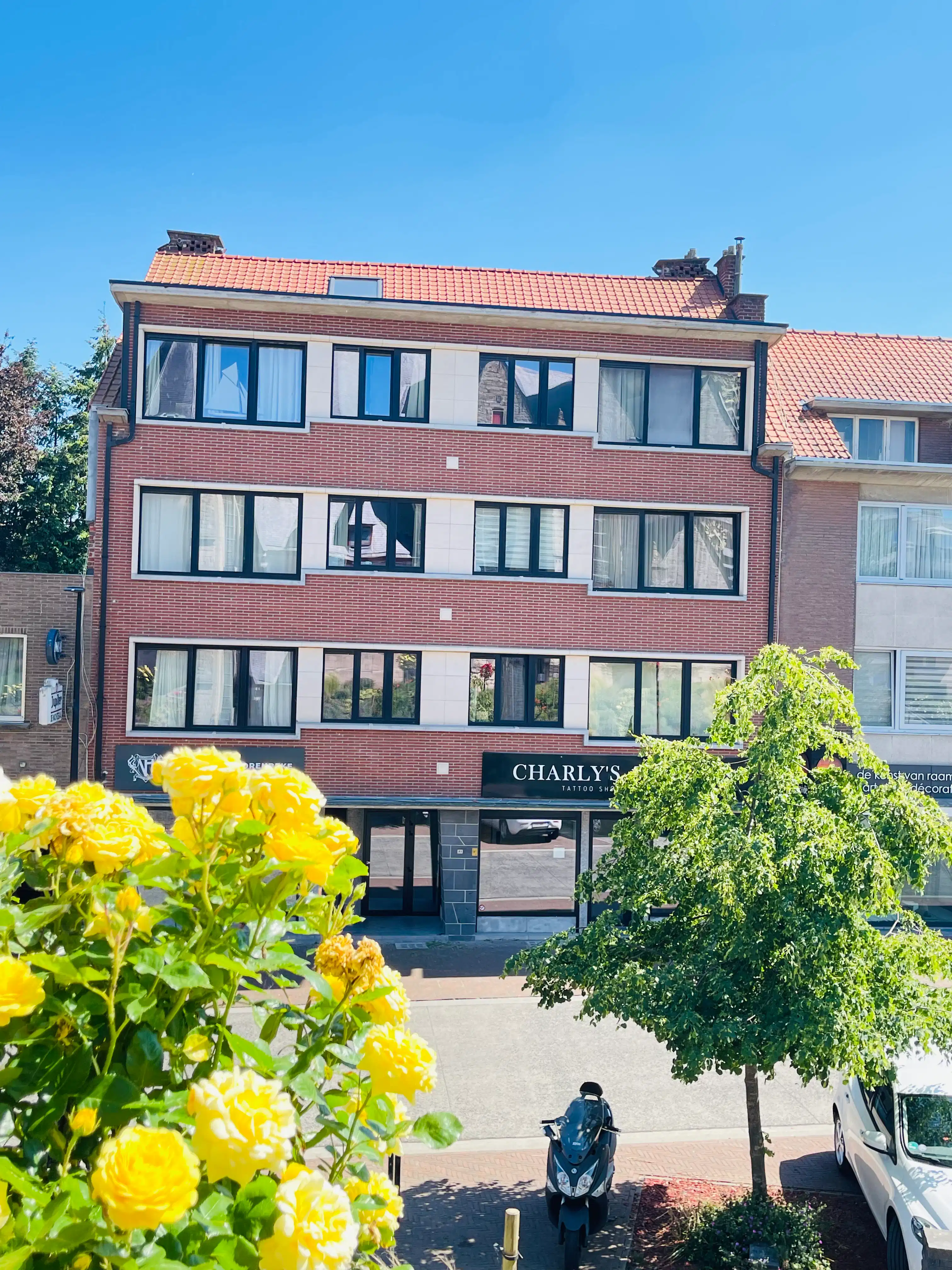 Stijlvol 2 slaapkamerappartement met ruime stadstuin foto 12