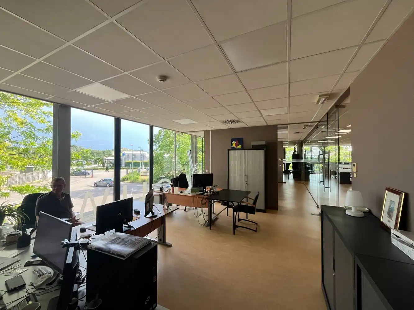 Industrieel-magazijn-logistiek te koop foto 2