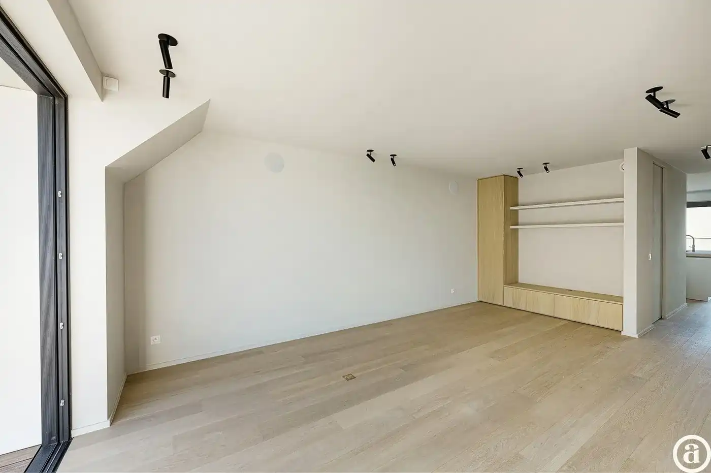Nieuwbouw duplexappartement met prachtig zijdelings zeezicht foto 5