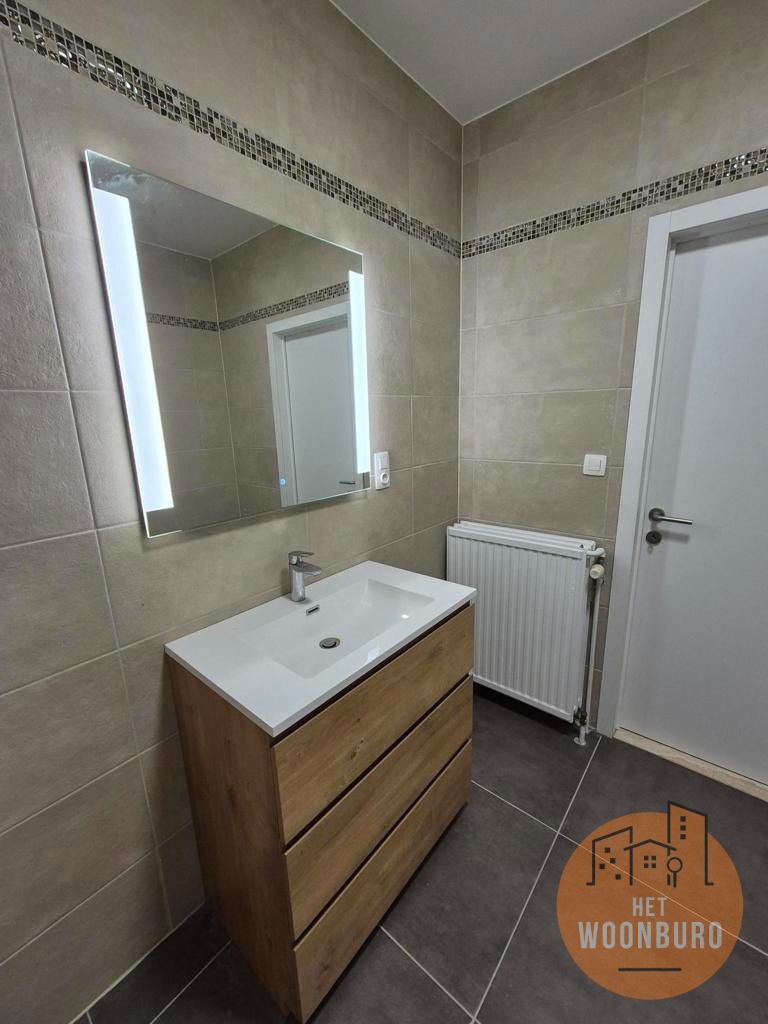 Appartement 1e verd. foto 6