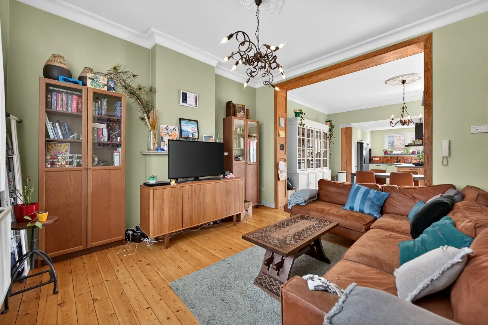 Ruime en instapklare woning met tal van mogelijkheden in Tienen. foto 8