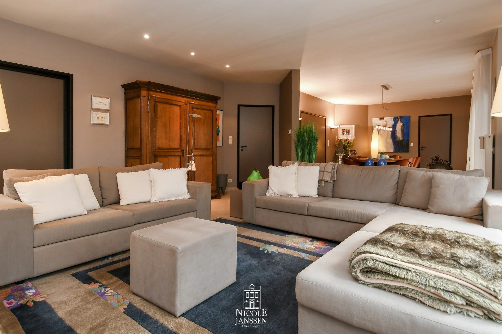 Ruime villa in landelijke stijl  foto 9