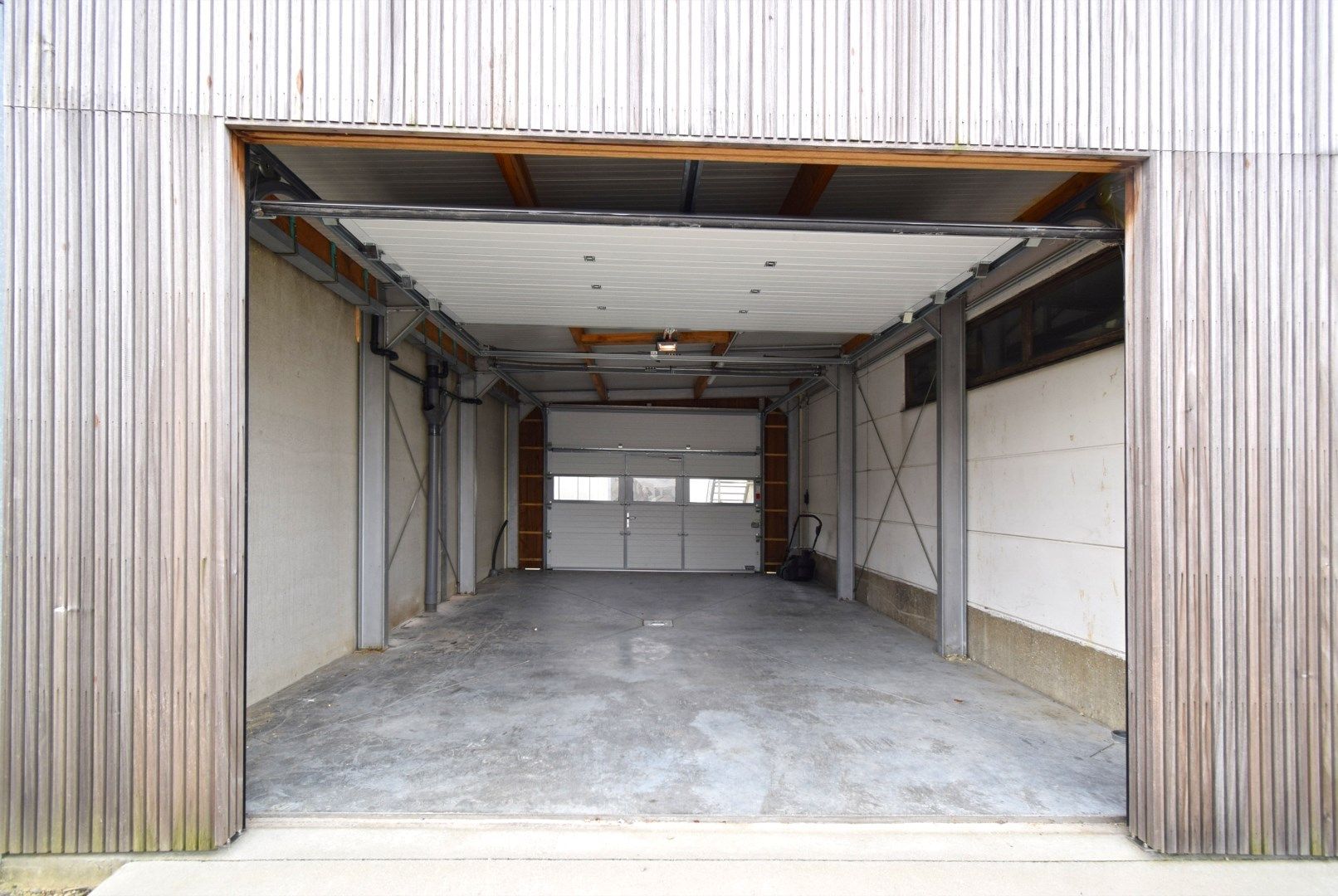 Tweeslaapkamer appartement met ruim terras foto 10