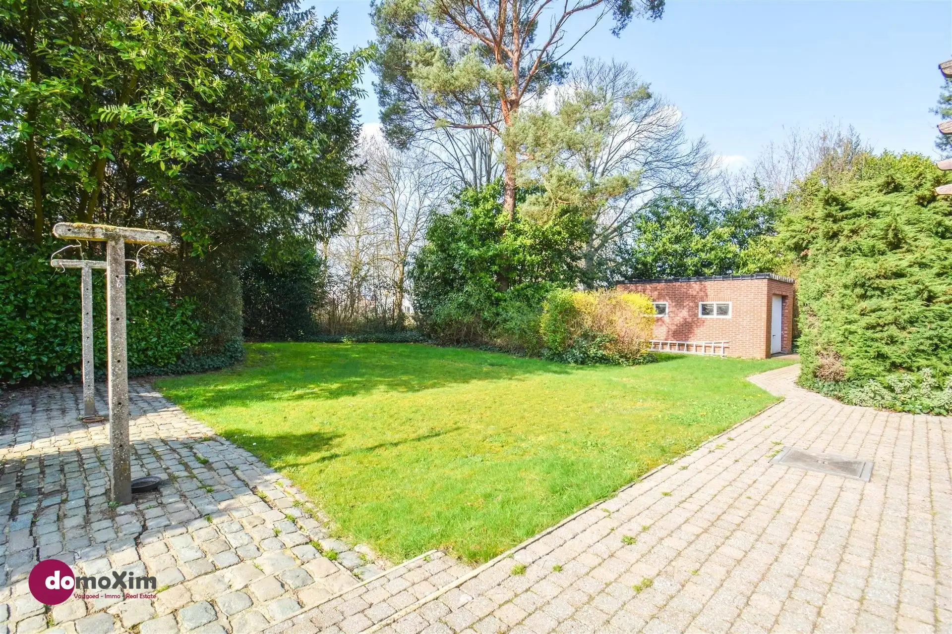 Ruime gezinswoning met mogelijkheden in een unieke, groene omgeving foto 26