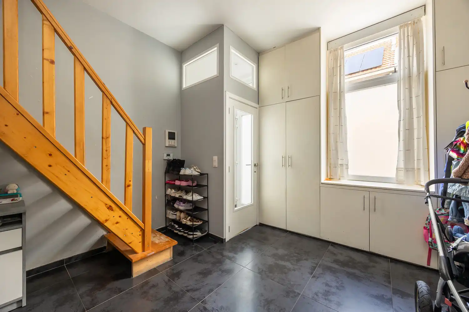 Charmante en instapklare starterswoning met grote Zuid-tuin foto 7