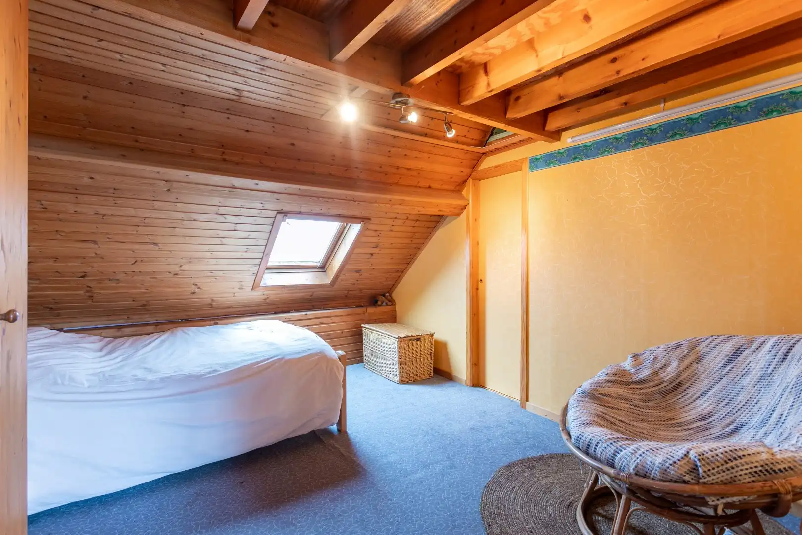 Instapklare woning met 4 slpk te Halle foto 21