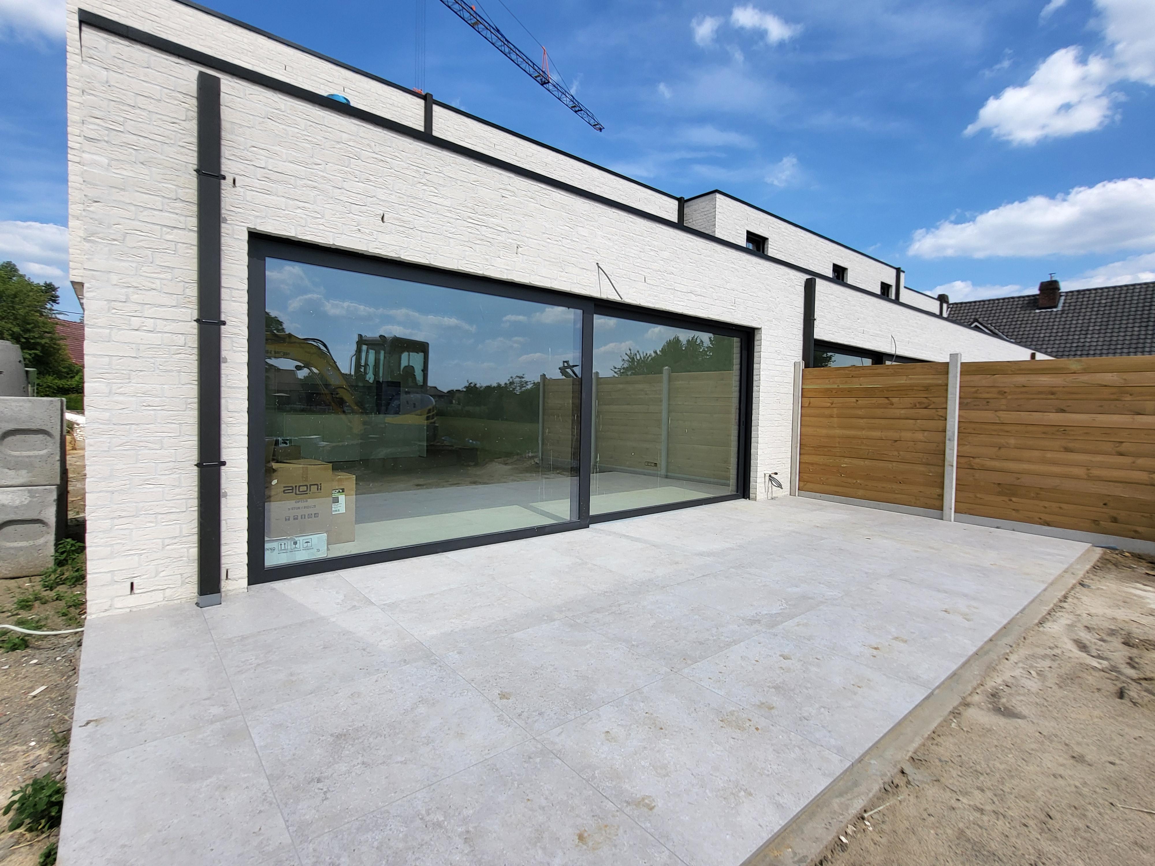 Woning 4 is een halfopen bebouwing  foto 4