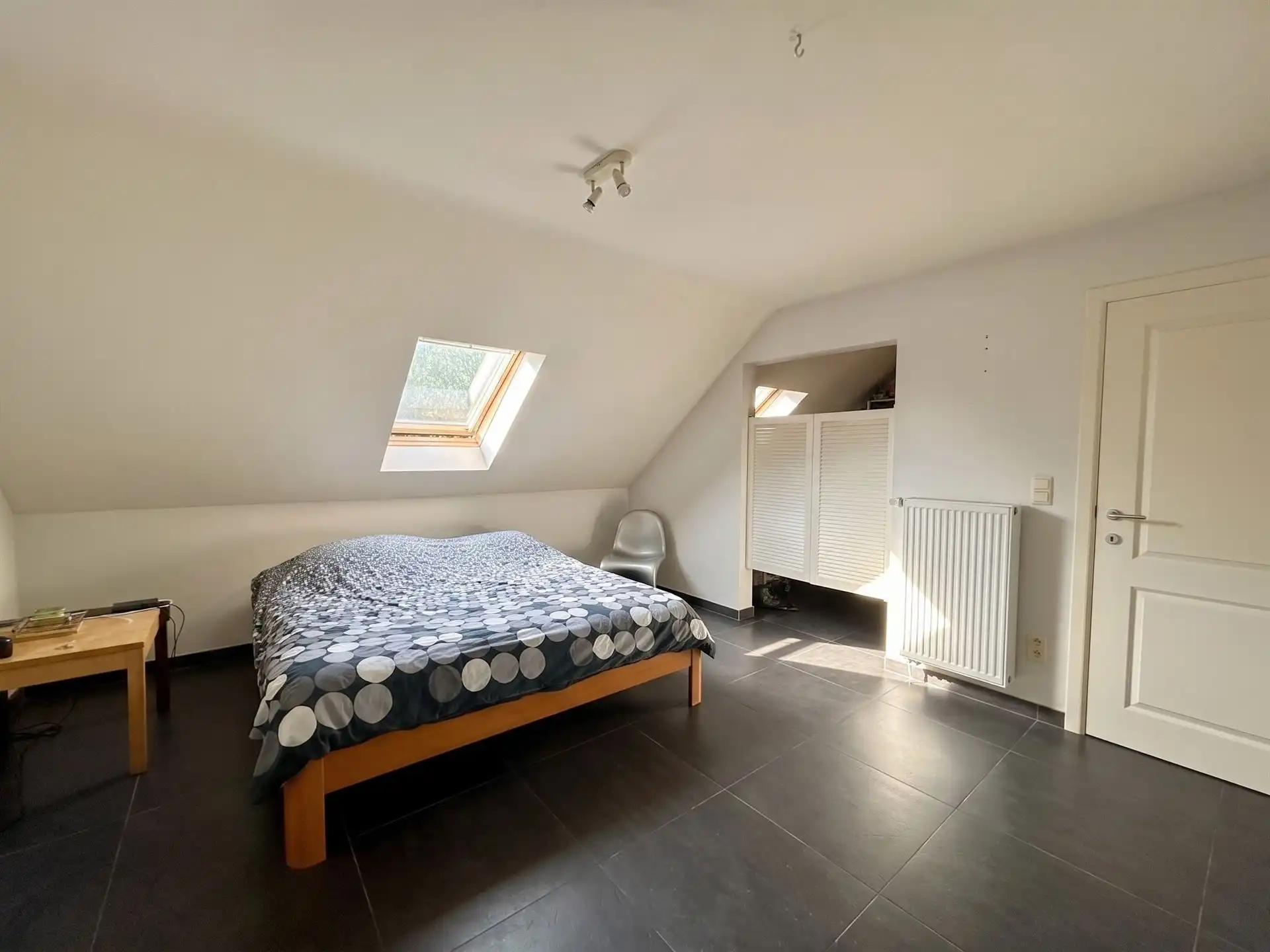Ruim wonen op een toplocatie in Lanklaar met alle comfort, 2 terrassen en garagebox inbegrepen. foto 23
