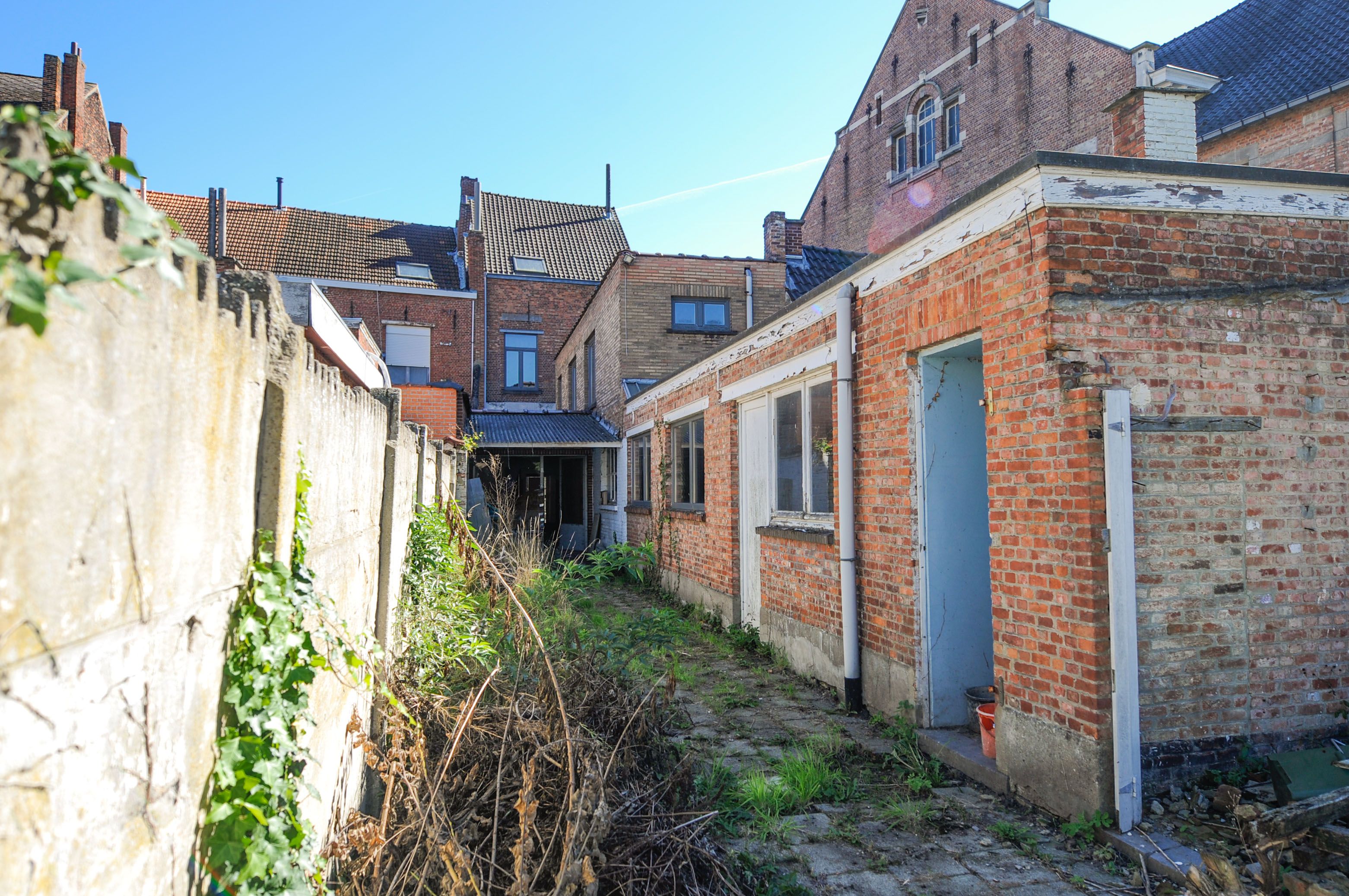 Te renoveren handelswoning op toplocatie foto 22