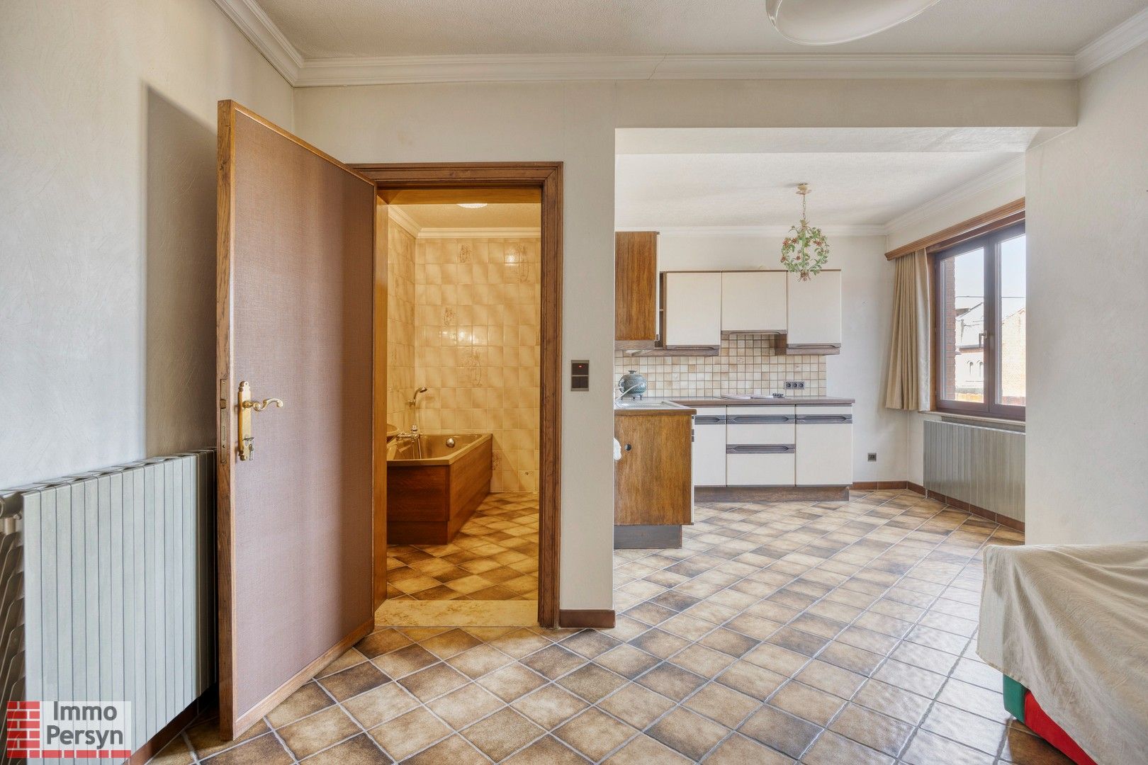 Zeer ruime, op te frissen woning met uitzicht op de Rozenkransweg – centrum Scherpenheuvel. Geen renovatieplicht! foto 23
