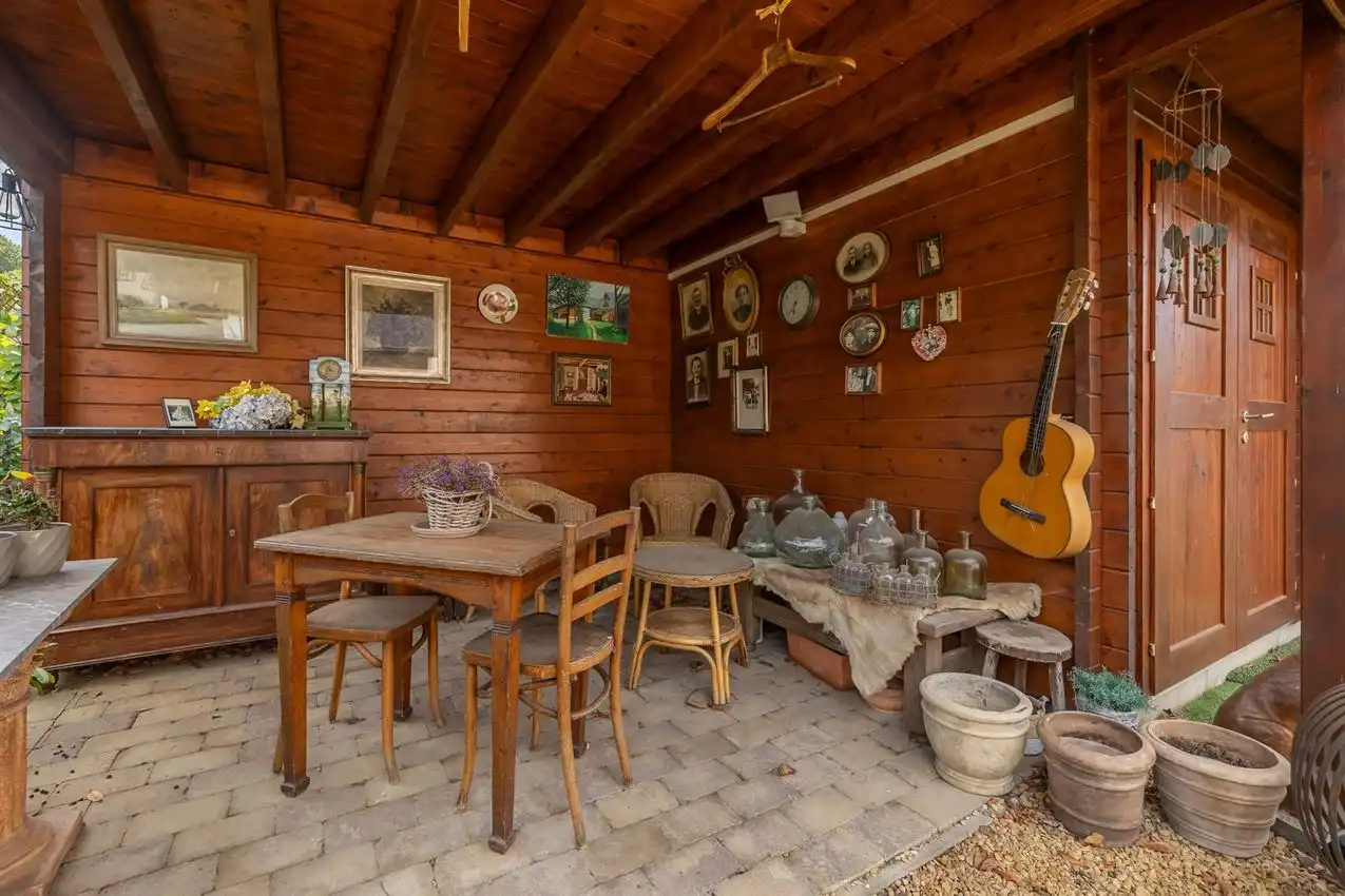 Karaktervolle en instapklare woning met zonnige tuin nabij het Gras- en Crauwelsbos foto 6
