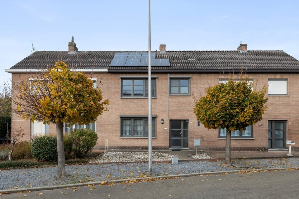 ENERGIEZUINIGE GEZINSWONING MET GARAGE VLAKBIJ HET CENTRUM VAN SINT-TRUIDEN foto 33