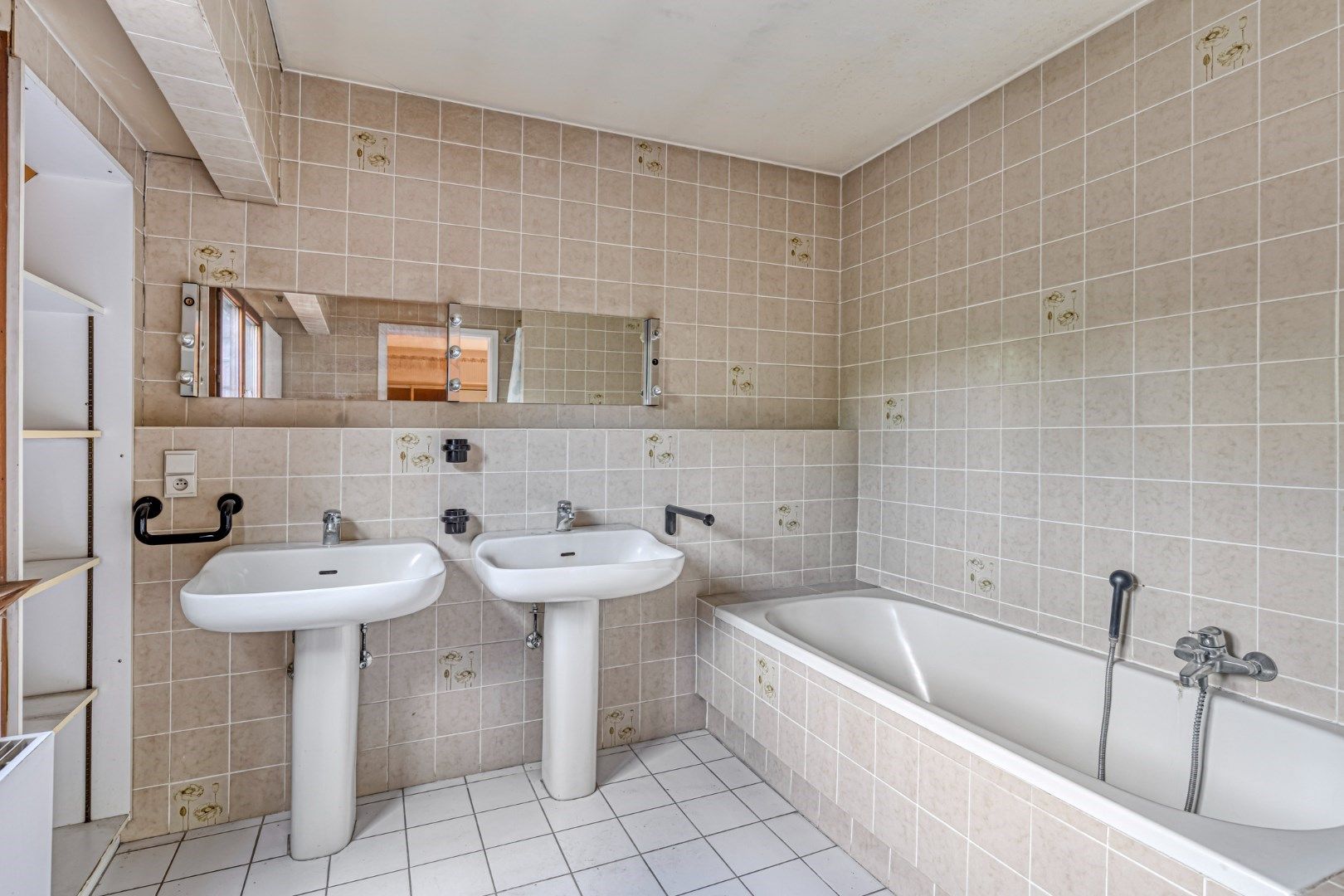 Ruime gezinswoning met 5 slaapkamers, praktijkruimte en dubbele garage in Kessel-Lo – EPC 337 kWh/m² – bewoonbare oppervlakte ca. 301 m² foto 26