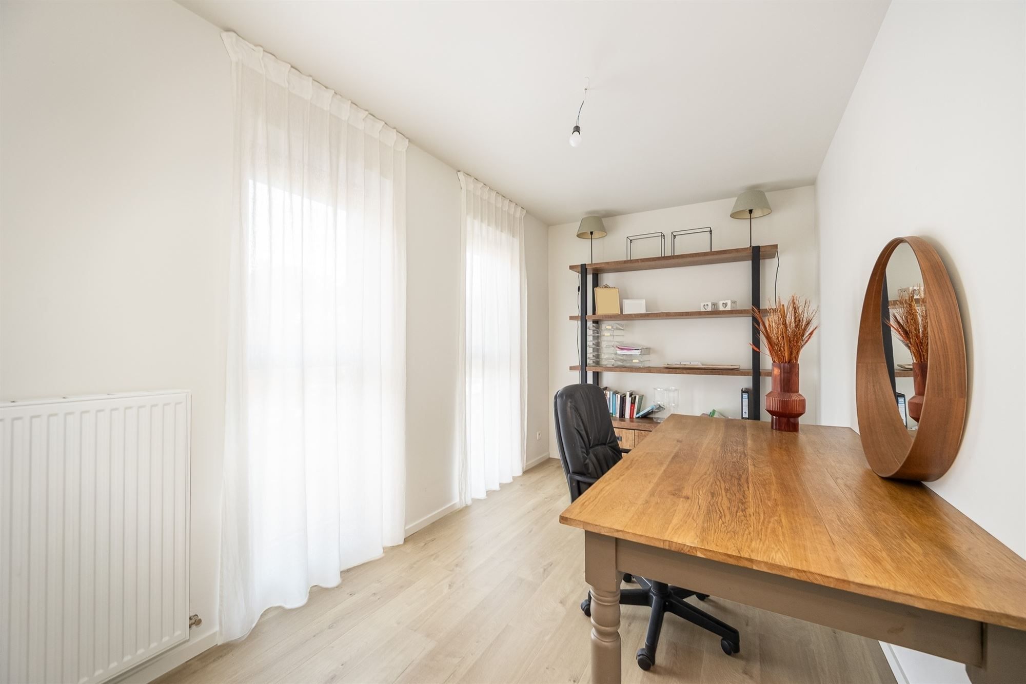 Instapklare woning met 3 slaapkamers en ruime tuin foto 21