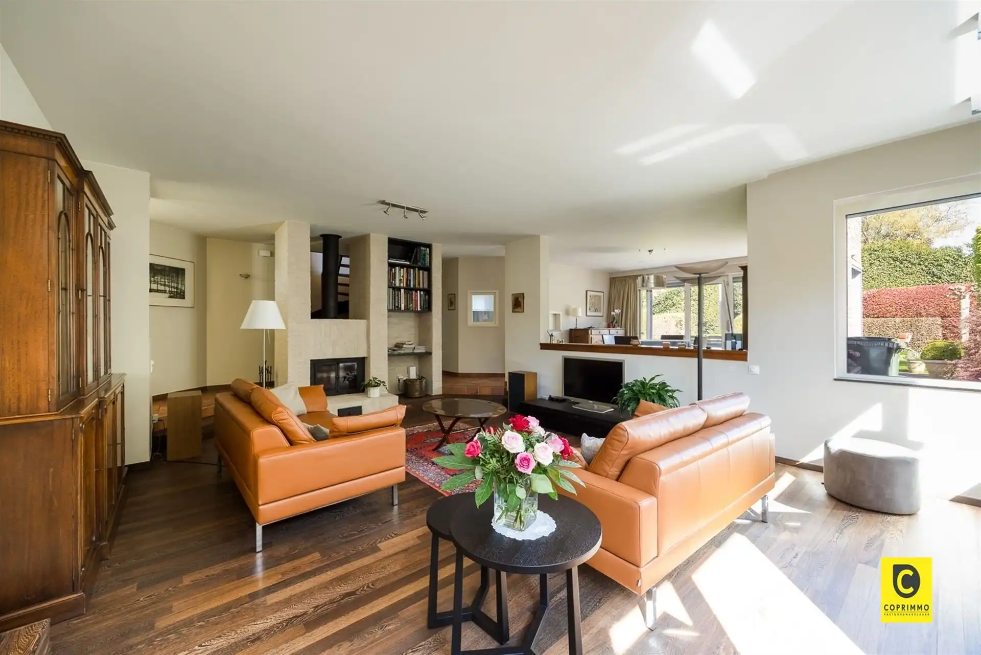 Villa: 4 slk op perceel op 831  m²  foto 4