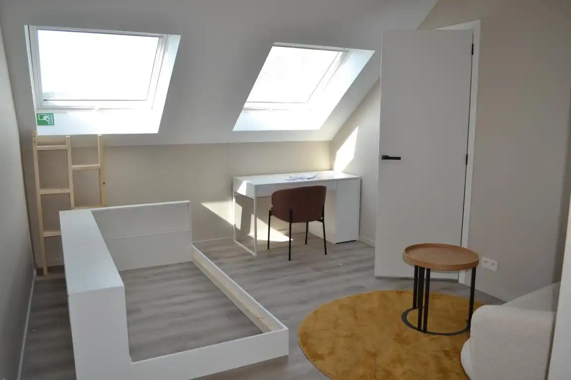 Stijlvolle studentenkamer foto 5