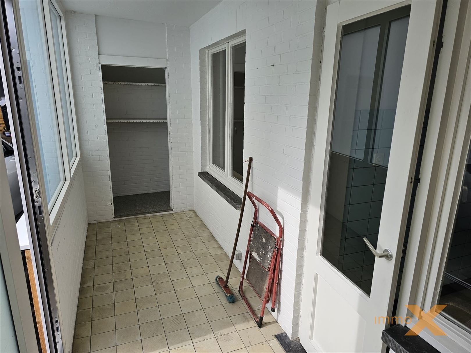 GELIJKVLOERS 1 SLPK APPARTEMENT MET GARAGE foto 9