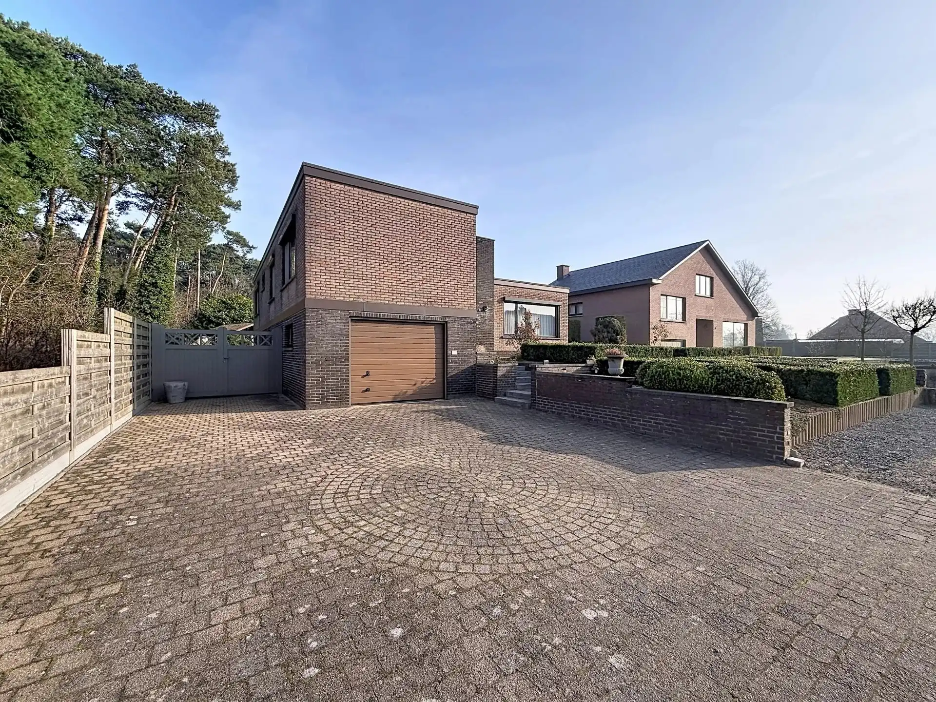 Verzorgde woning met 3 slaapkamers op mooi perceel. foto 35