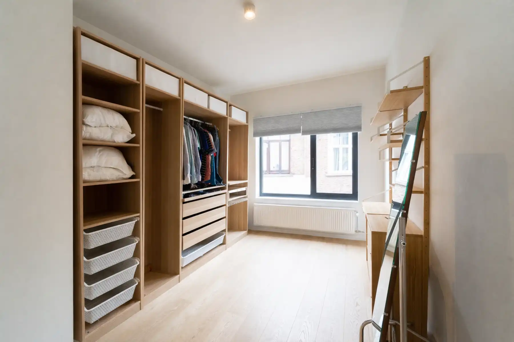 Ruim en lichtrijk 2-slpk appartement op het Zuid foto 5