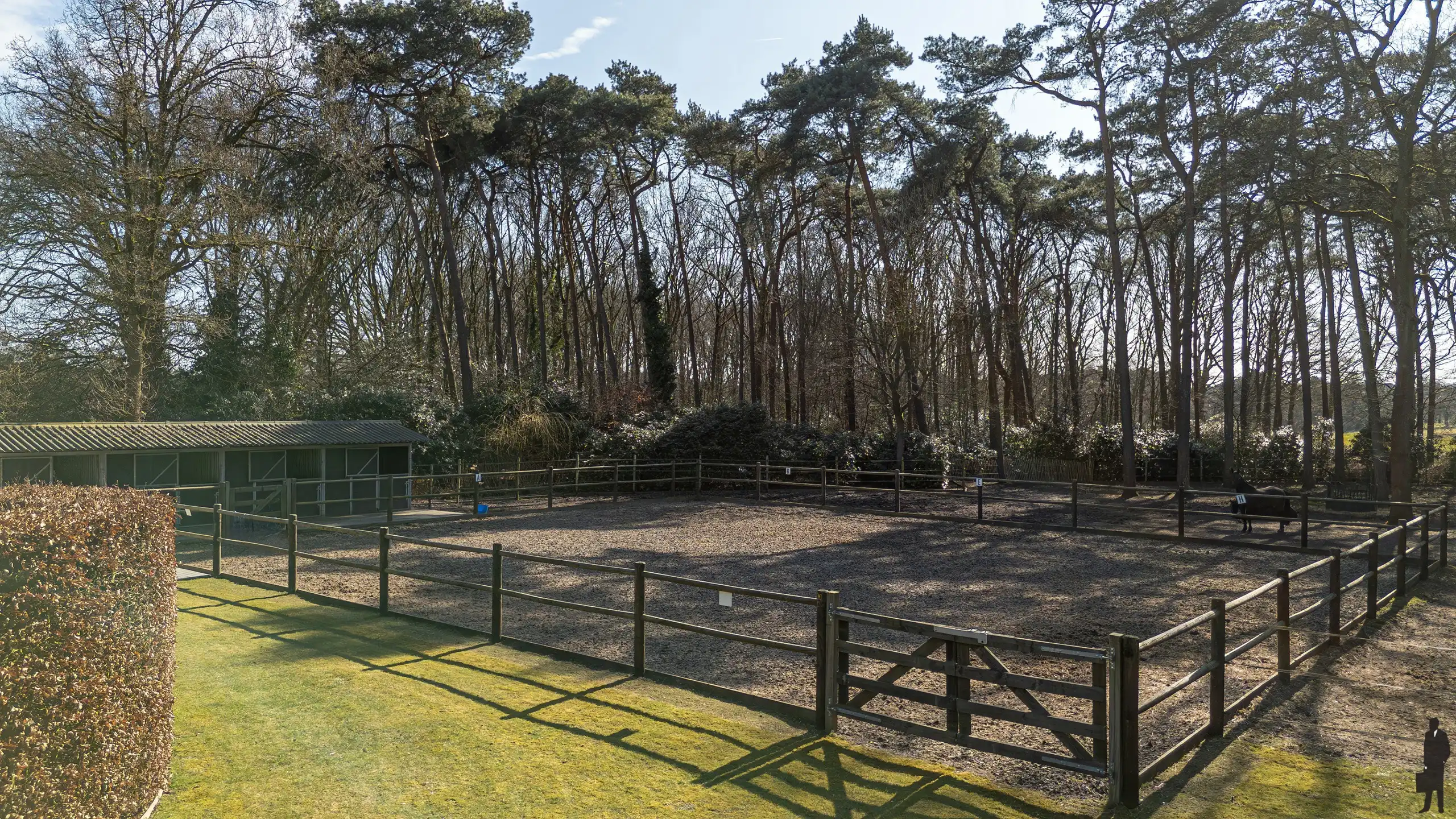 Topvilla met paardenaccomodatie, infinity-pool en 2e woning! foto 64