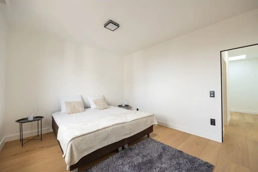 Kwalitatief gerenoveerd appartement met terras foto 14