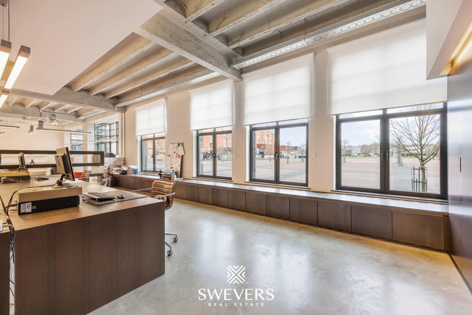 Exclusief handelspand met uitstraling, licht en rendement foto 4