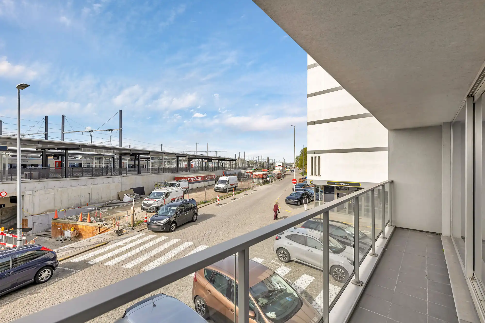 Ruim appartement aan het treinstation te Denderleeuw foto 9