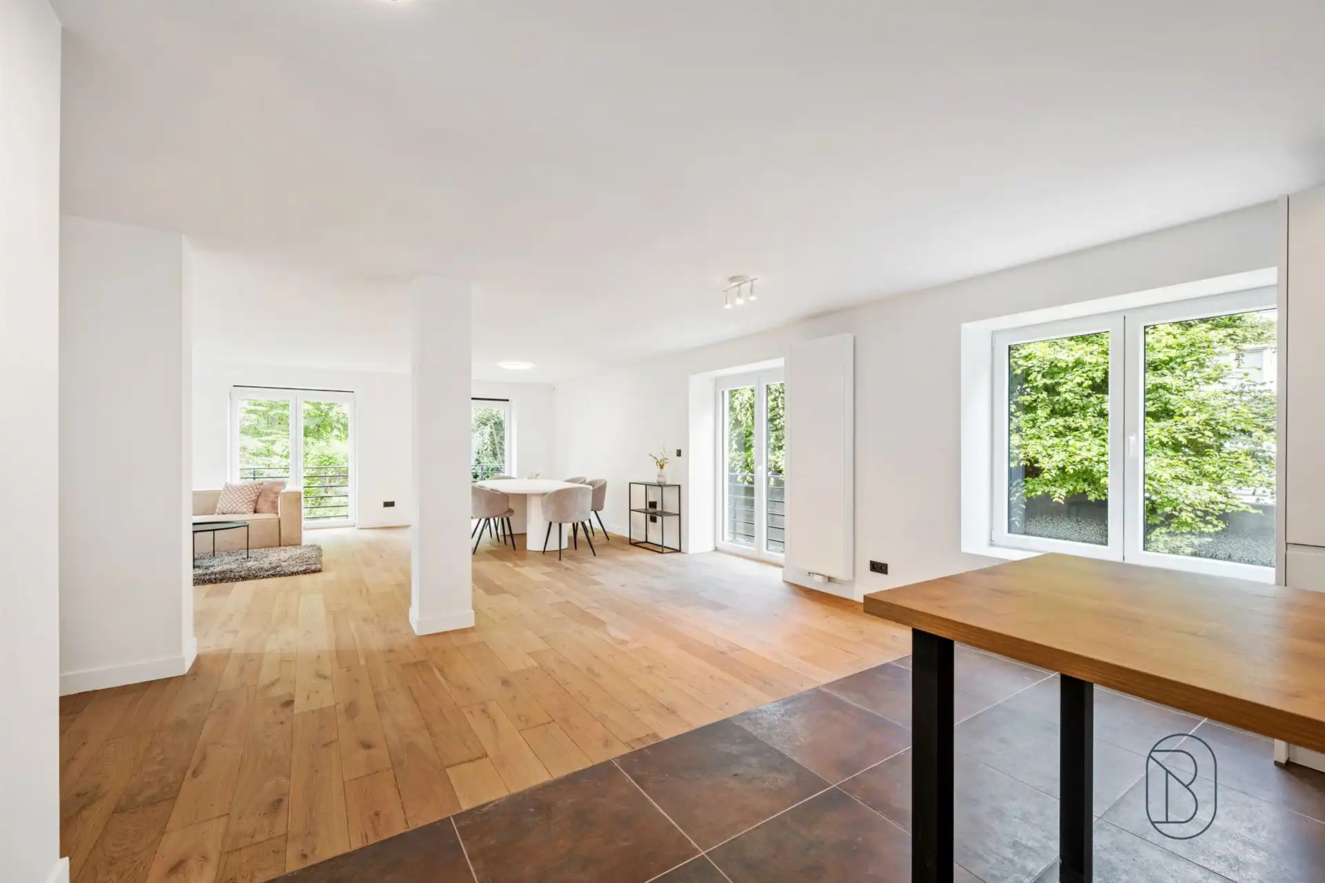 Mooi gerenoveerde topgelegen villa. foto 4
