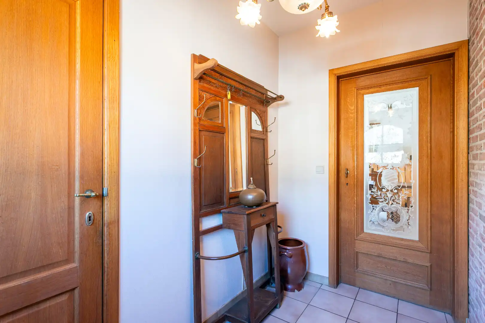 Charmante villa met 3 slpk te Halle foto 4
