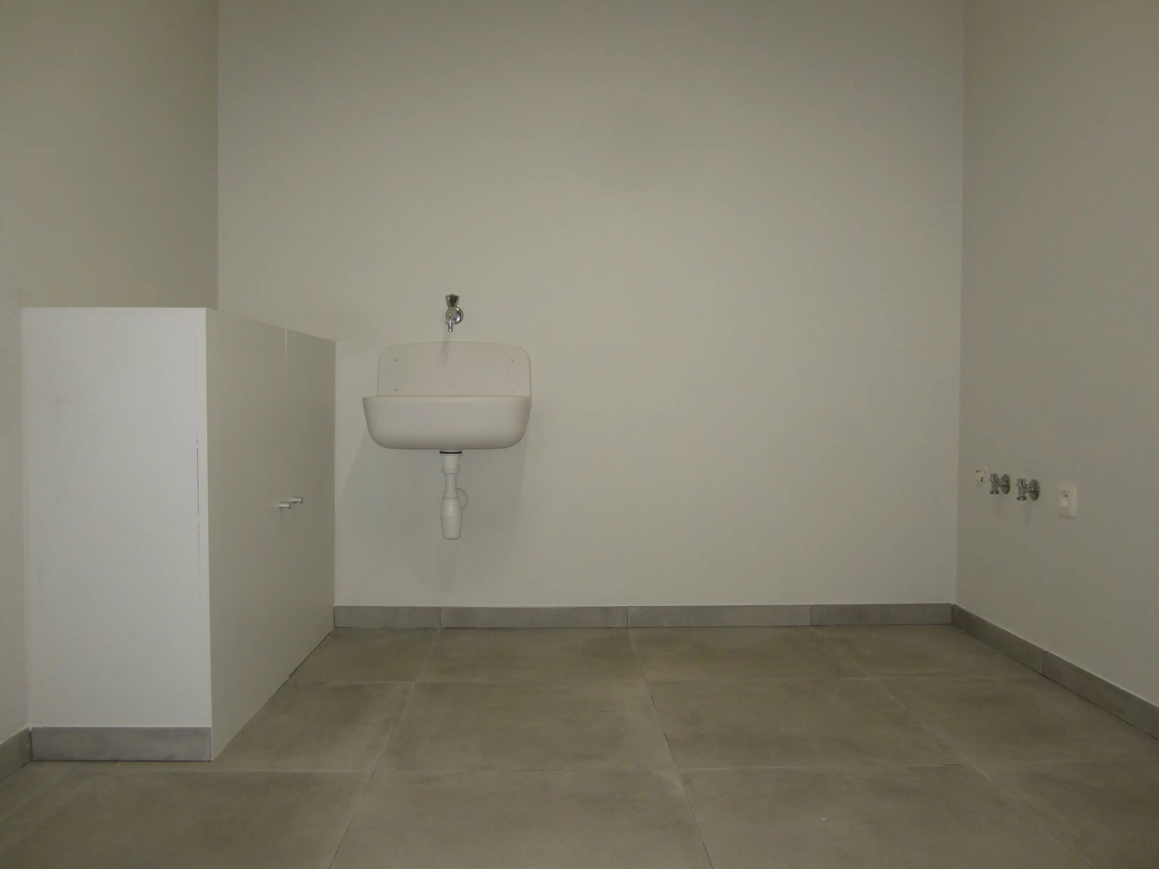 Prachtige nieuwbouwwoning van 195m² met terras v 40m², tuin, zonnepanelen en twee staanplaatsen. Aanrader! foto 19