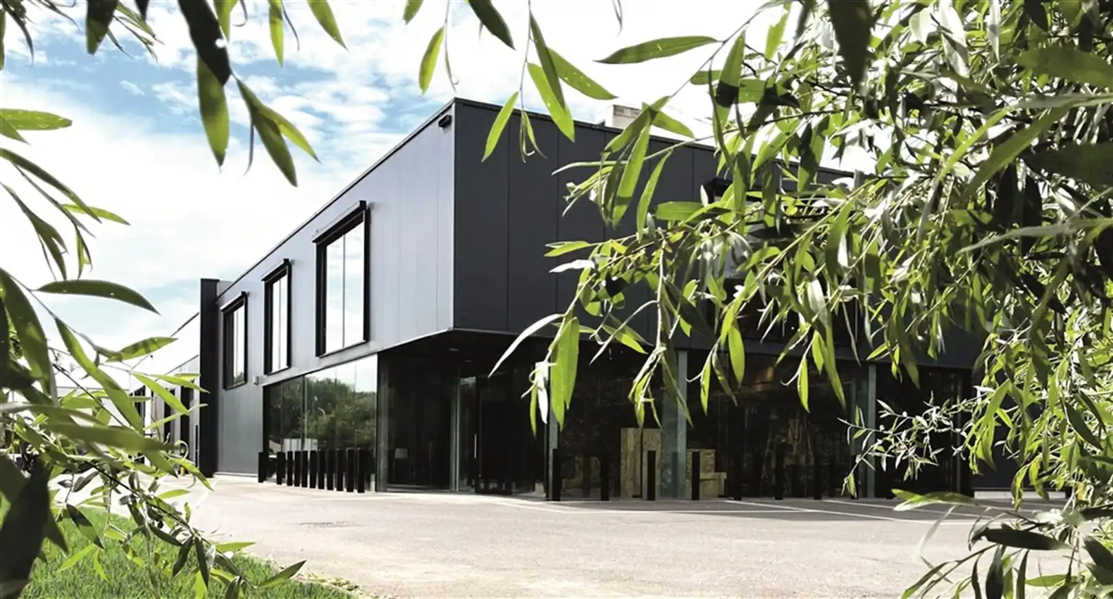 Kantoorgebouw foto 4