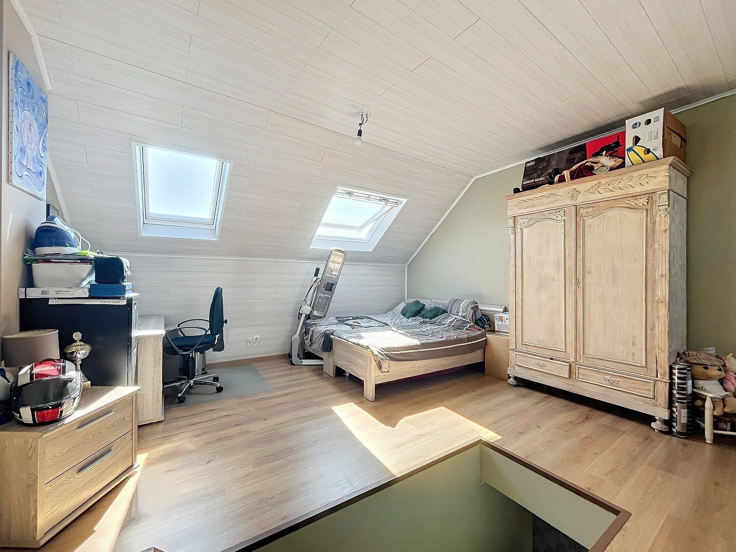 Unieke ruime stadswoning met verzorgde tuin, garage en 4 slaapkamers in Tienen. foto 14