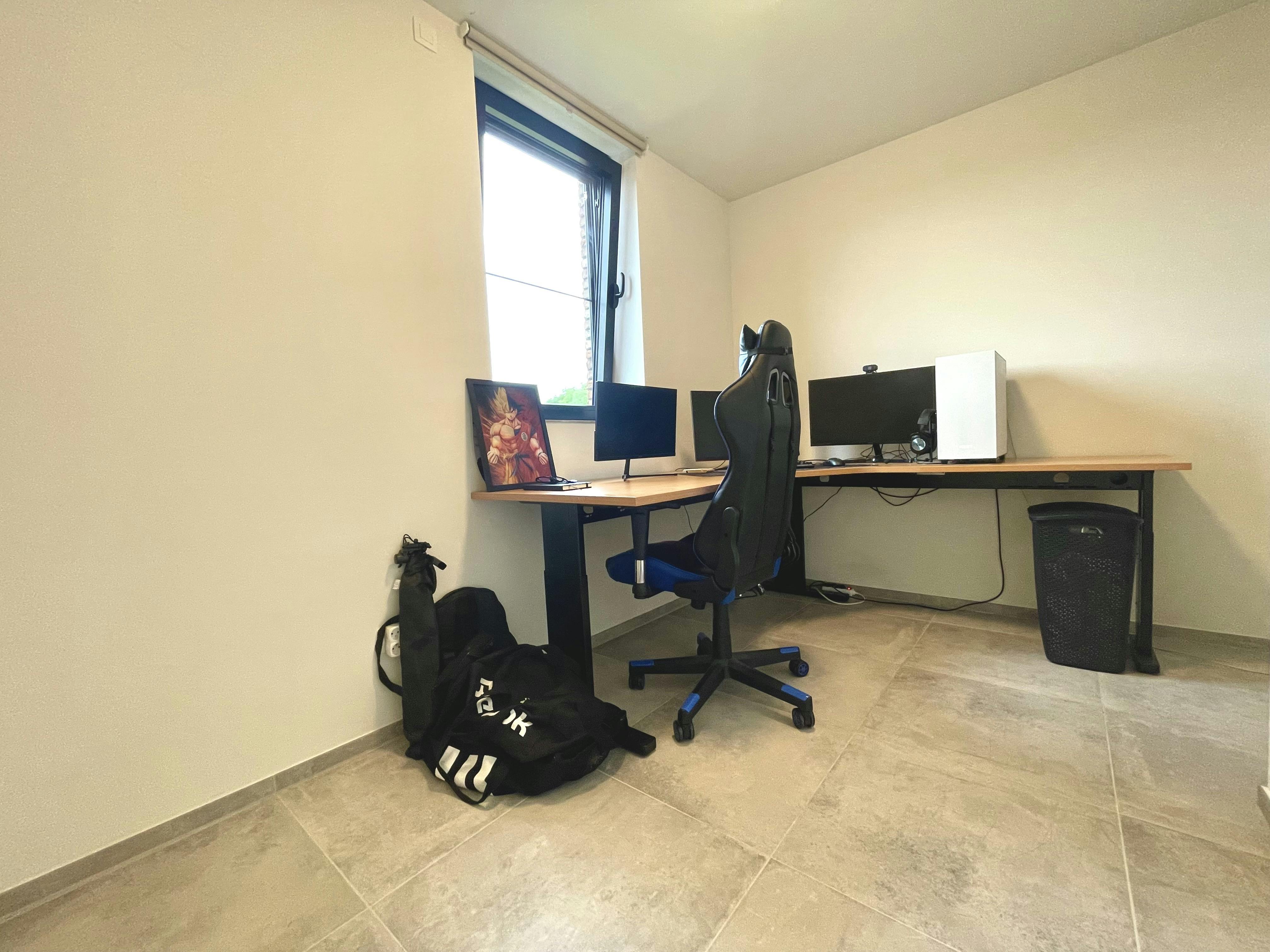 TE HUUR: Appartement met 2 slaapkamers nabij Hasselt foto 7