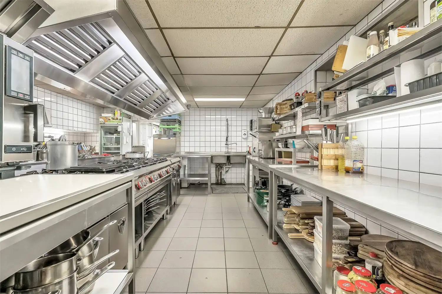 Gekend Italiaans restaurant met prachtig luxe-appartement foto 16