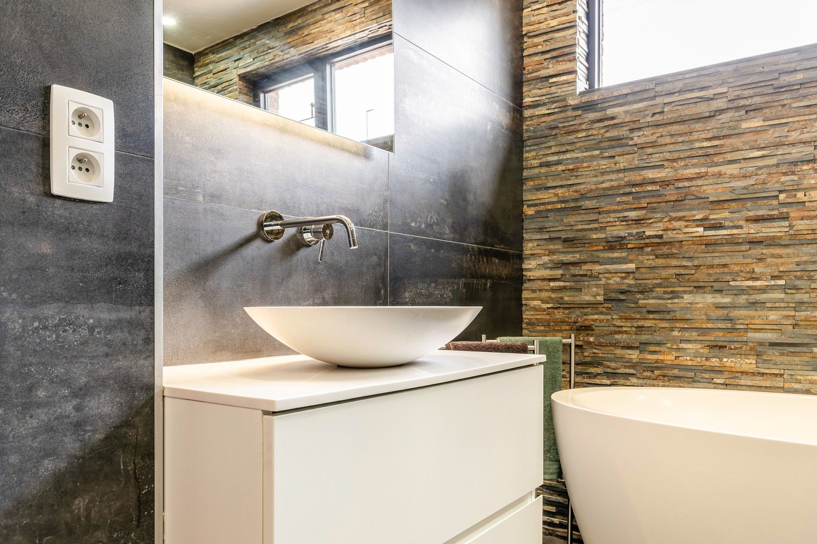 Gelijkvloerse villa met verwarmd zwembad op 1.056 m² in Zwijndrecht! foto 15