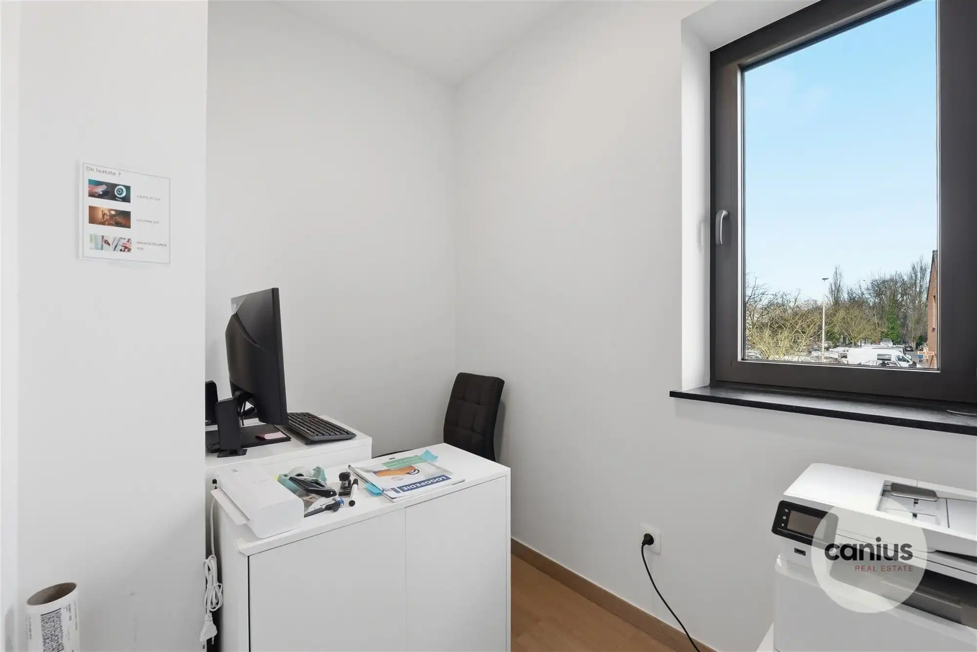 WONING MET LIFT NABIJ HET CENTRUM foto 15