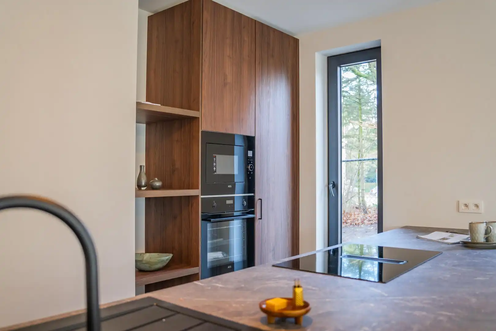 Stijlvol en instapklaar appartement op gelijkvloers. foto 4