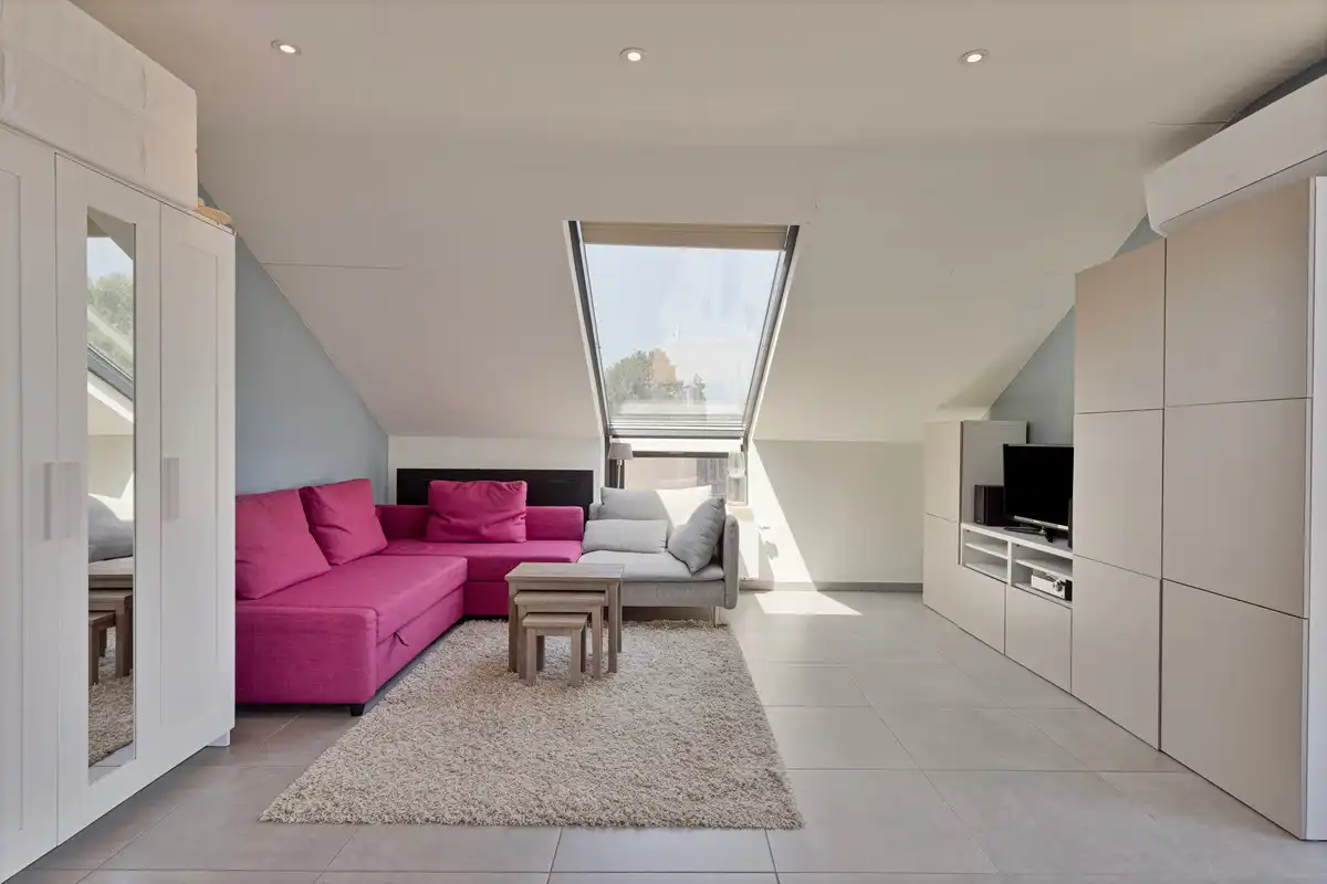 FLEXIBEL DUPLEX APPARTEMENT VAN 183M² MET 5 SLAAPKAMERS MET ZORG- EN WOONOPLOSSING NABIJ CENTRUM TONGEREN. foto 22