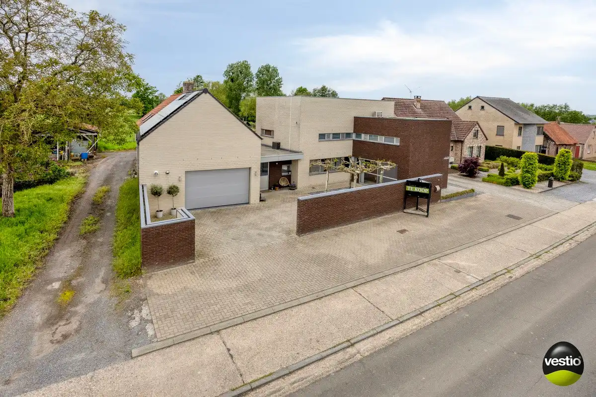 TIJDLOZE MODERNE WONING OP 10A73CA TE HOESELT. foto 47