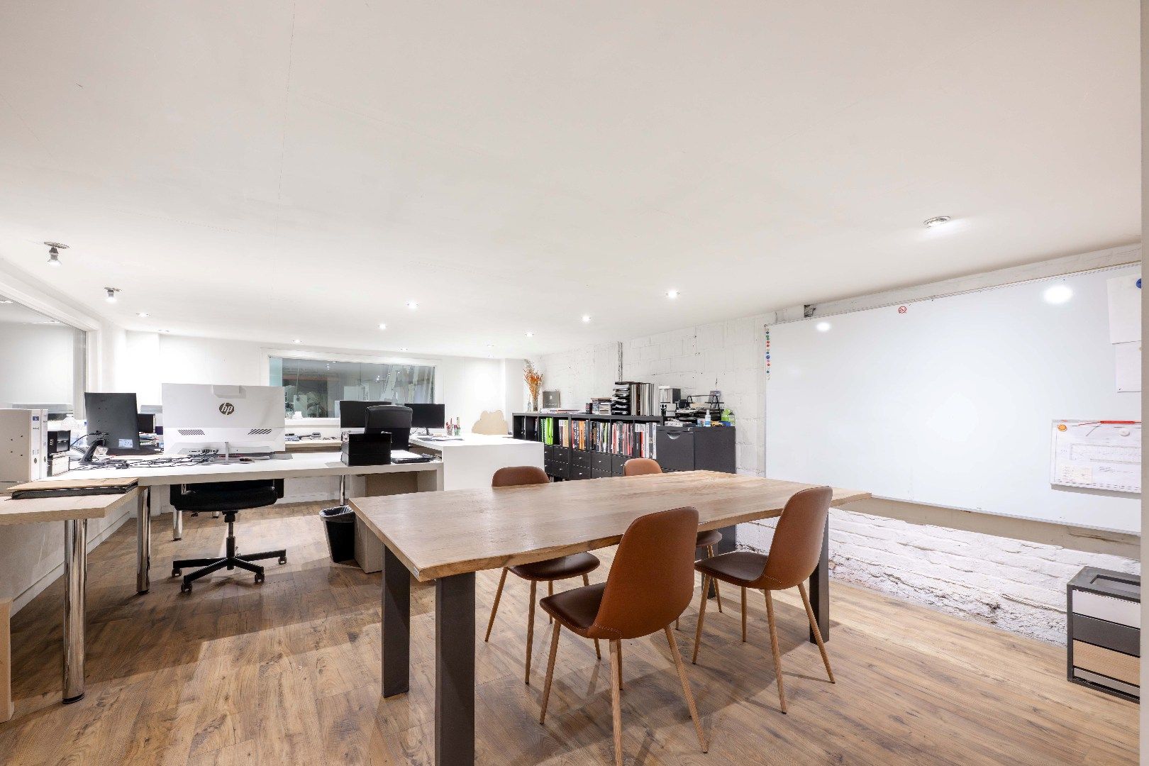 ATELIER | LOODS MET BUREEL | 784 m²  foto 13