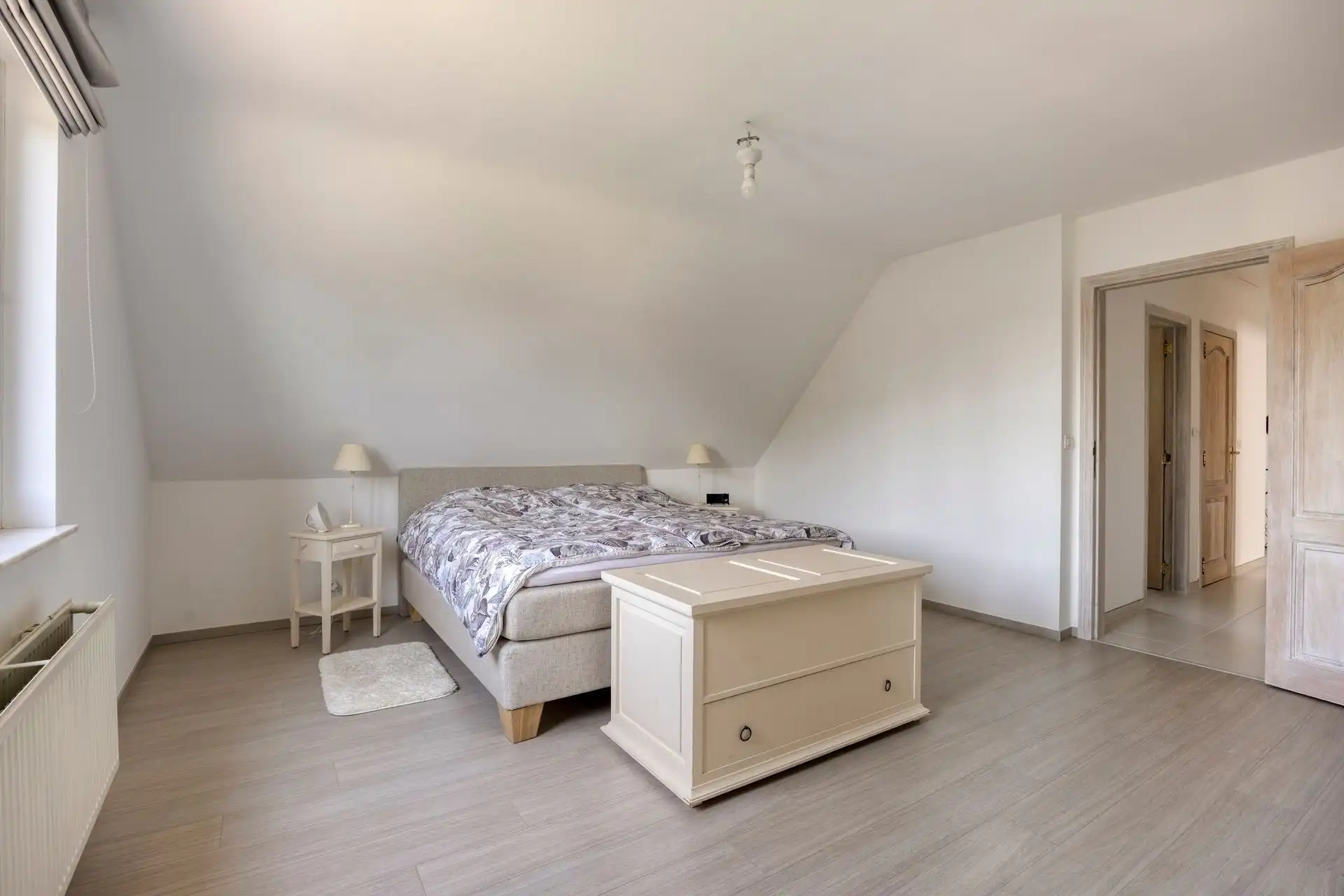 Volledig gerenoveerde villa in Ten Trappen wijk foto 17